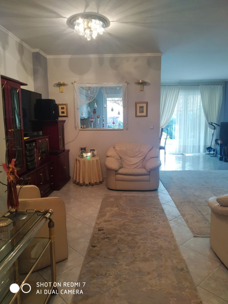 property-img