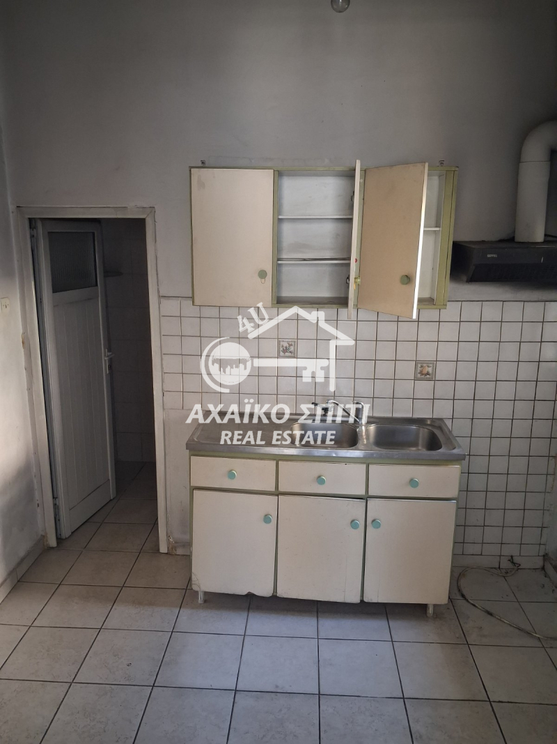 property-img